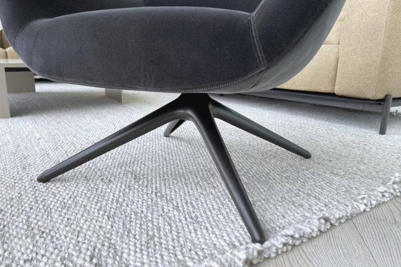 Mad Chair Black Armchair (Expo Offer)  - 6