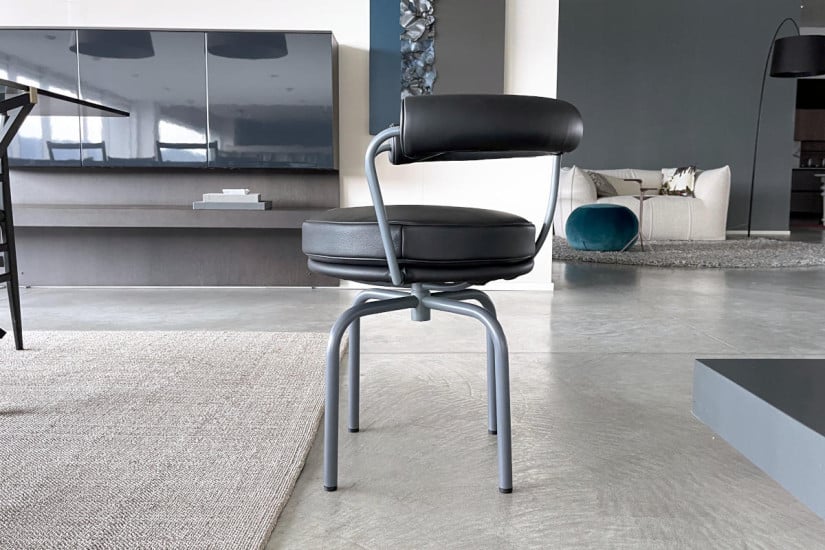 Chaise LC7 en cuir anthracite (Offre Expo) - 3