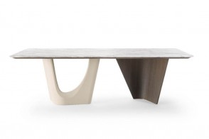 Pinnacle Table