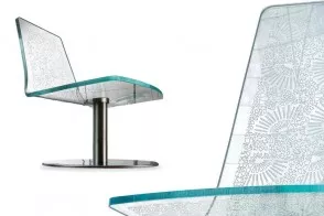 Reglax Chair 2