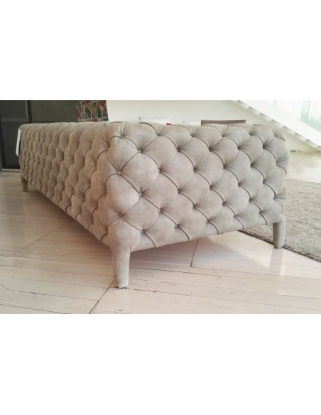 Windsor Sofa (Expo Offer)