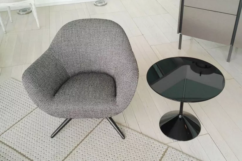 Mad Chair Armchair (Expo Offer)
