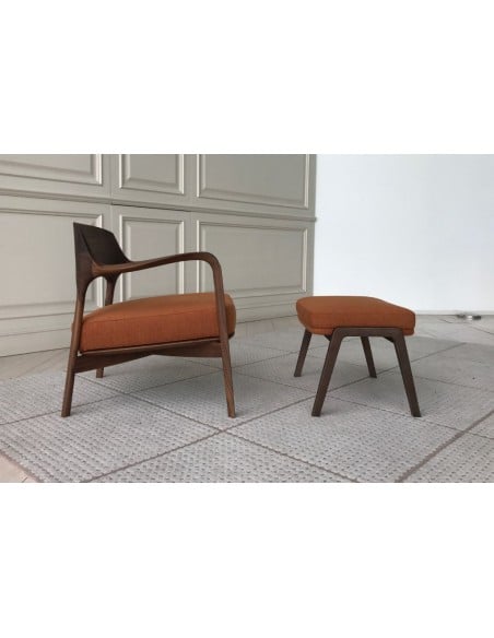 Poltrona Louis e Pouf Loretta (Offerta Expo)