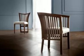 Poltroncina Allusion