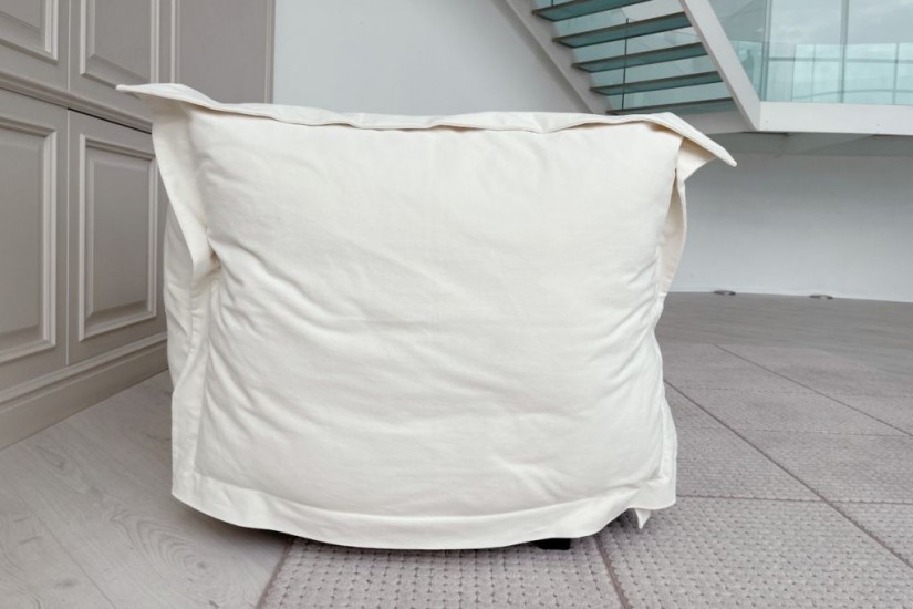 Cloudscape Sofa (Expo Offer)