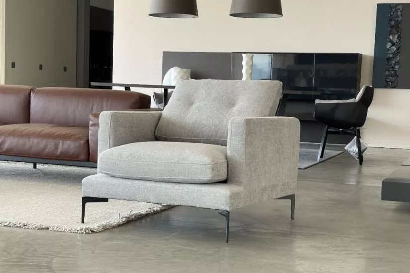 Essentiel Armchair (Expo Offer)