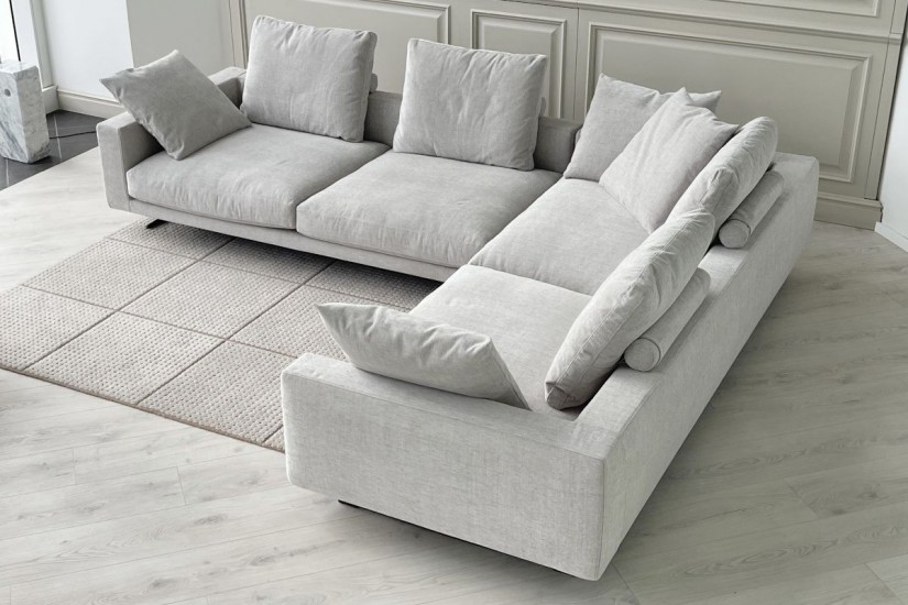 Campiello Sofa (Expo Offer)