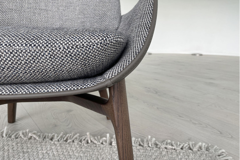 Martha Armchair (Expo Offer)