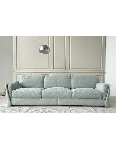 Vittoria Sofa (Expo Offer)