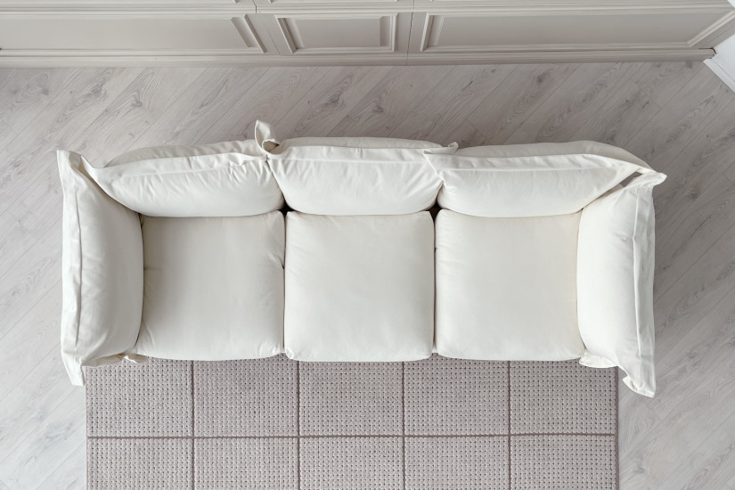 Cloudscape Sofa (Expo Offer)