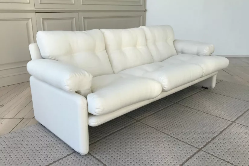 Coronado Sofa (Expo Offer)