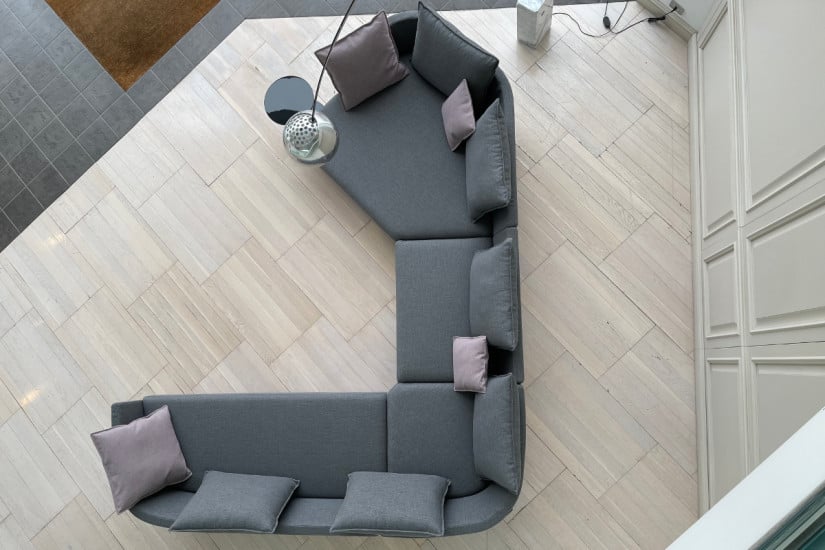Onda Sofa (Expo Offer)