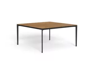 Leaf outdoor table 2