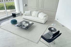 Arbiter Sofa (Expo Offer) 2