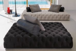 Rollking Sofa 2